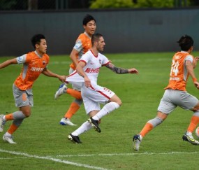 在线注册-阿奇姆彭因欠薪罢赛？深足内忧外患如何走出低谷