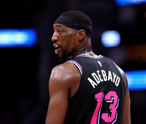 世界赛赛程-赛季场均20+10！阿德巴约：努力得到了回报 这又是一个里程碑